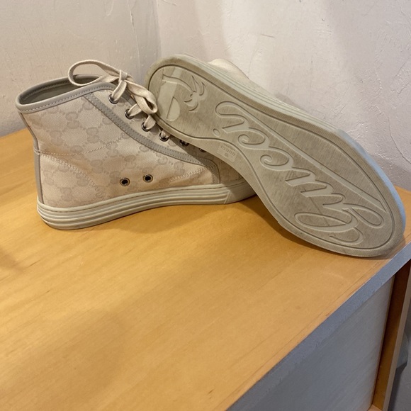 Authentic Gucci GG Canvas & Leather high top sneaker - Picture 3 of 4